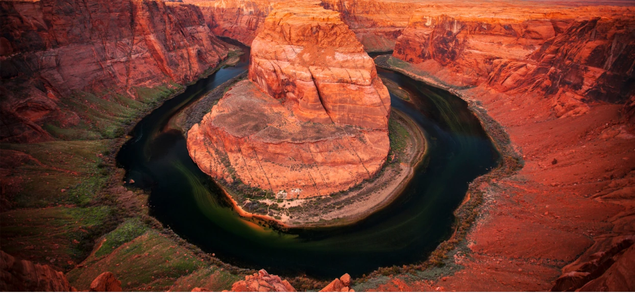 When is the Best Time of Year for Kayaking on the Colorado River