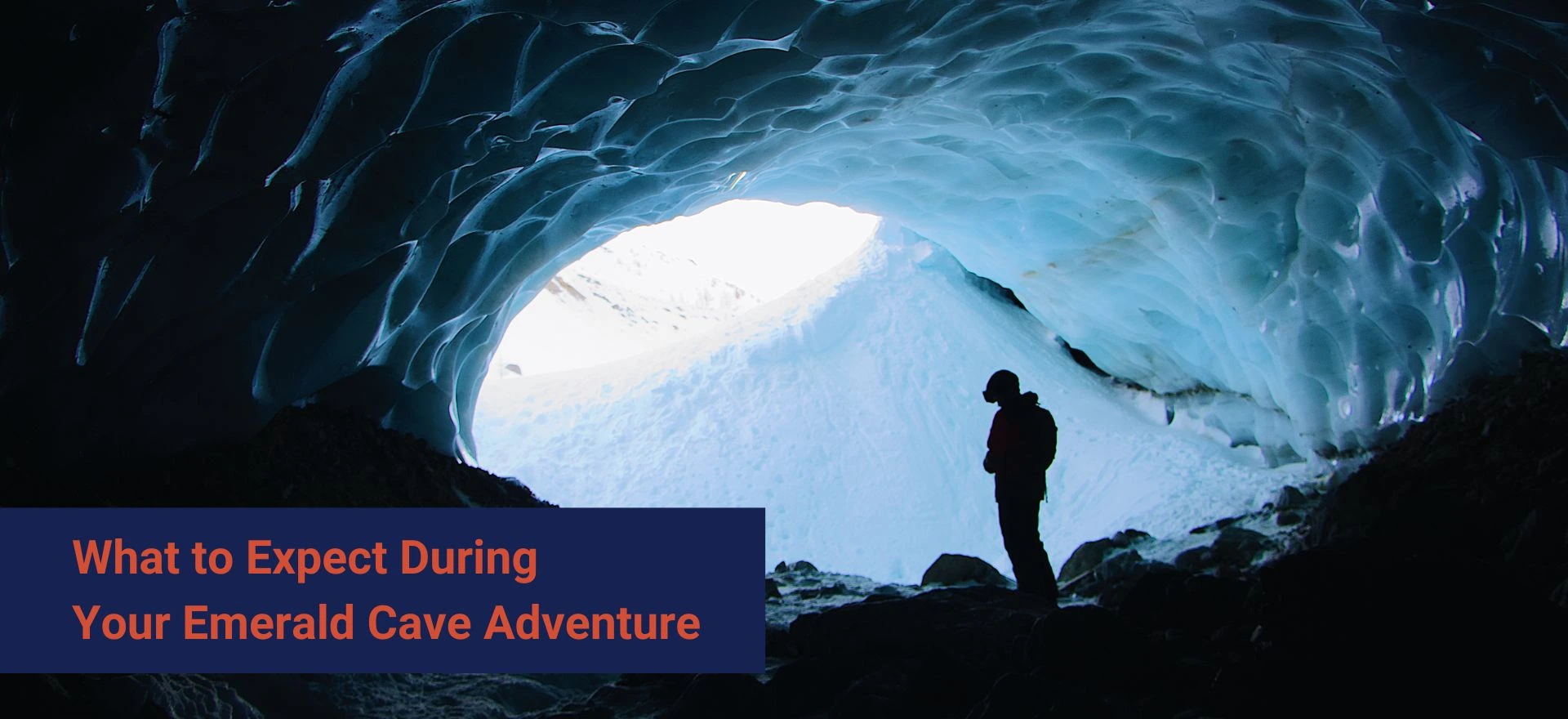 A-Kayakers-Guide-to-Emerald-Cave-Blazin_-An-Unforgettable-Adventure-3